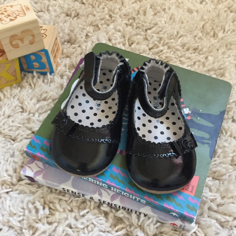 Infant Girls’ Patent Leather Shoes